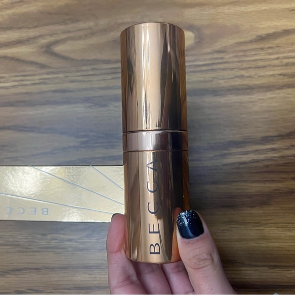 BECCA Makeup Nib Becca Collectors Edition Glow Body Stick In